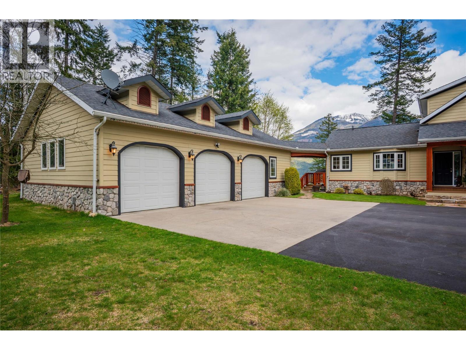 4830 Fletcher Creek Road - 51