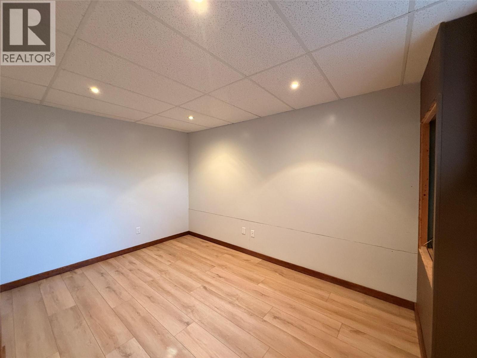 9209 WALLIS Avenue, Wilmer