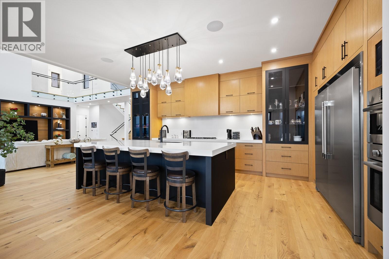  1102 Carnoustie Drive, Kelowna