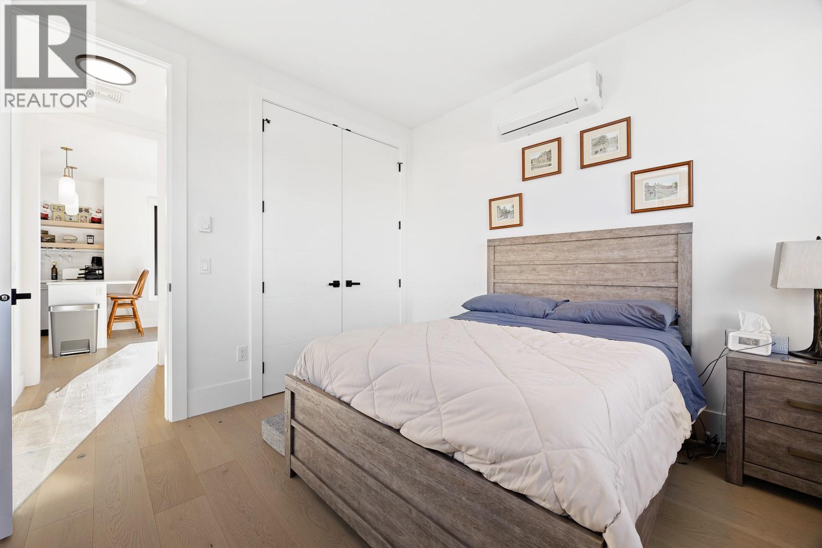  1102 Carnoustie Drive, Kelowna