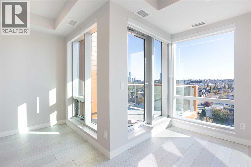 Single Family House for Sale in   A Street NW West Hillhurst Calgary 