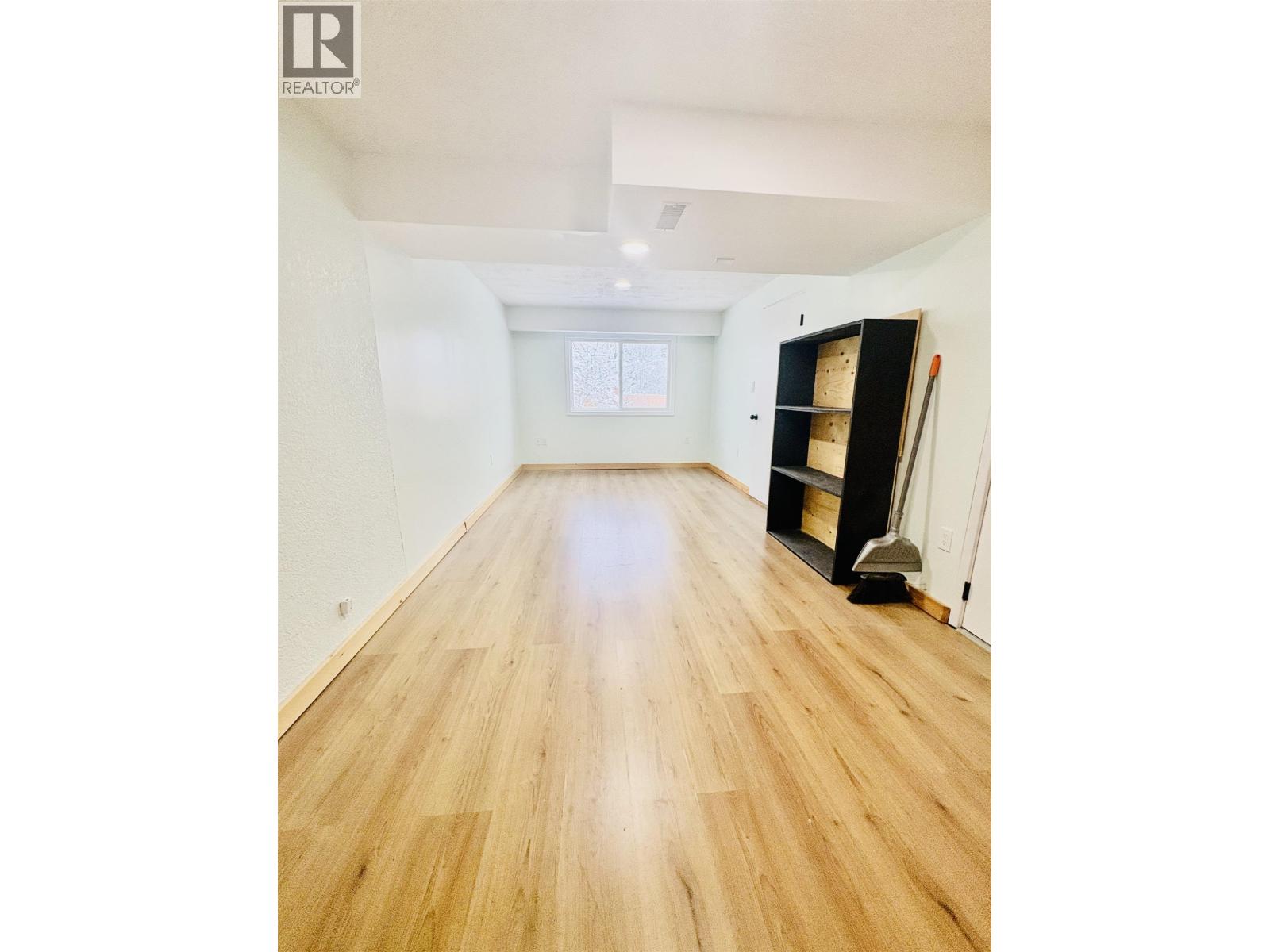 13 WREN STREET, Kitimat