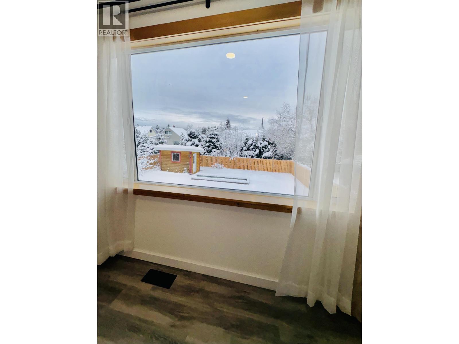 13 WREN STREET, Kitimat