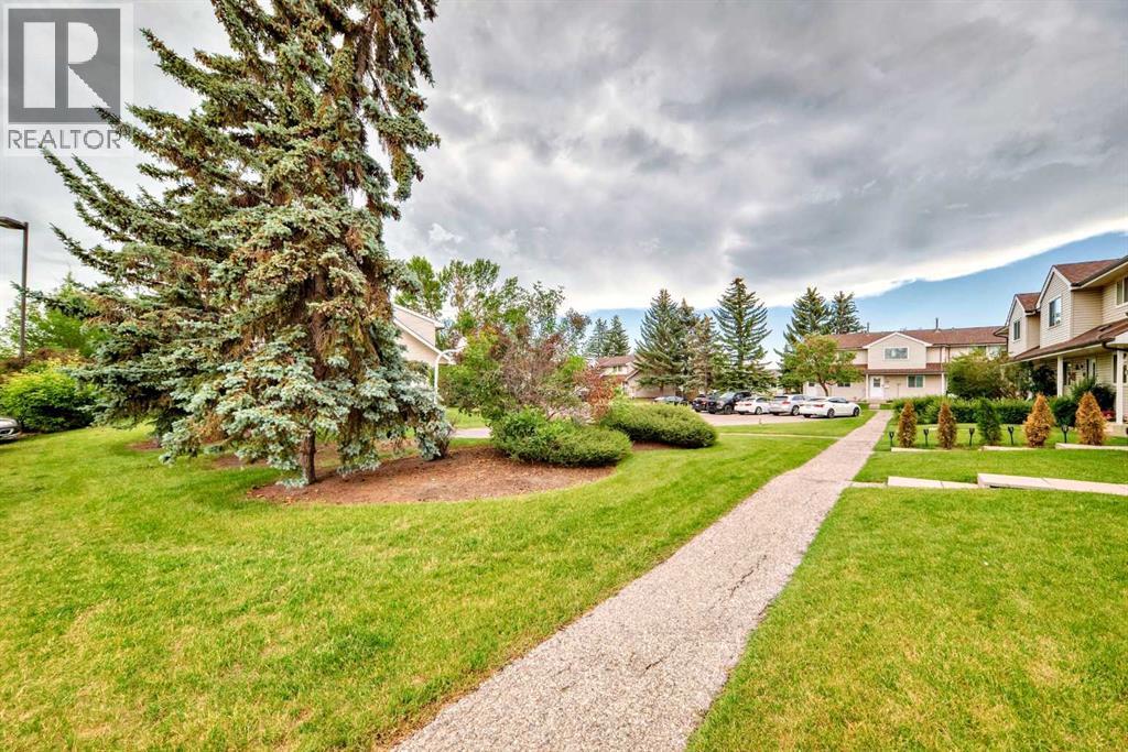 Single Family House for Sale in   Falconridge Drive NE Falconridge Calgary 