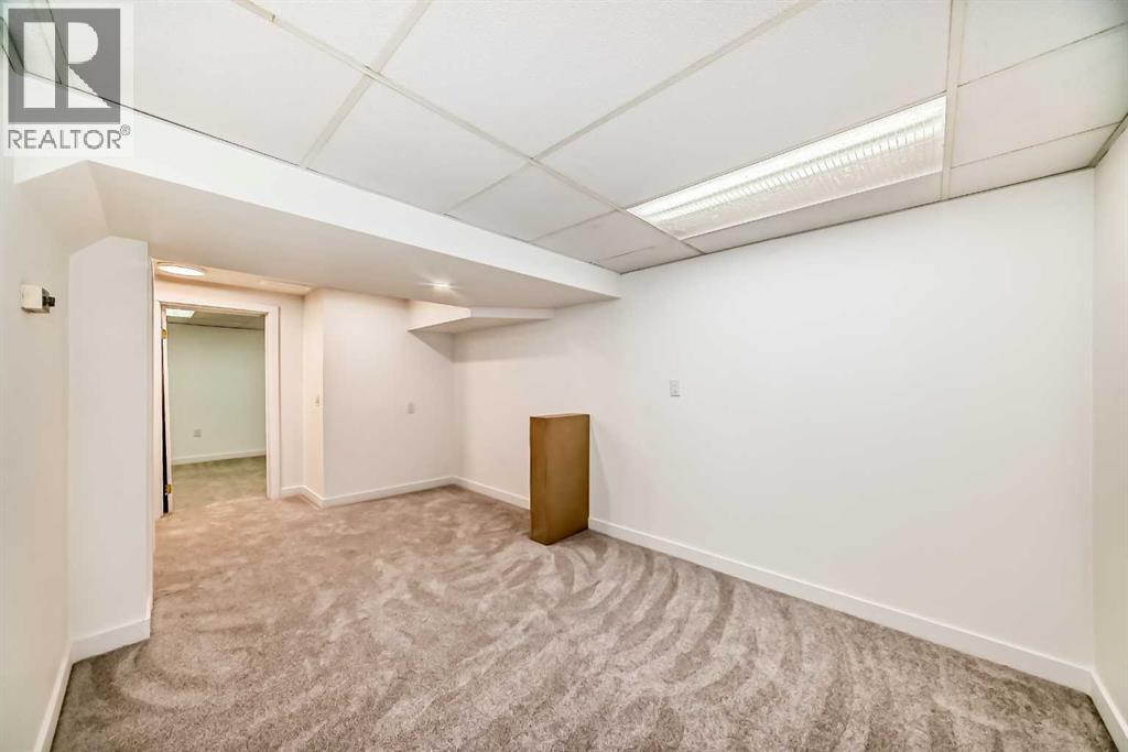 Single Family House for Sale in   Falconridge Drive NE Falconridge Calgary 