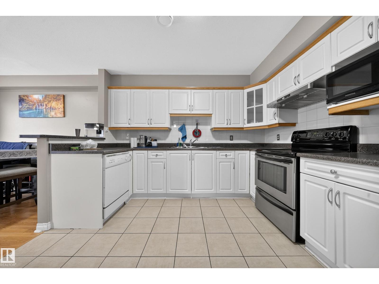 #80 2505 42 ST NW, Edmonton