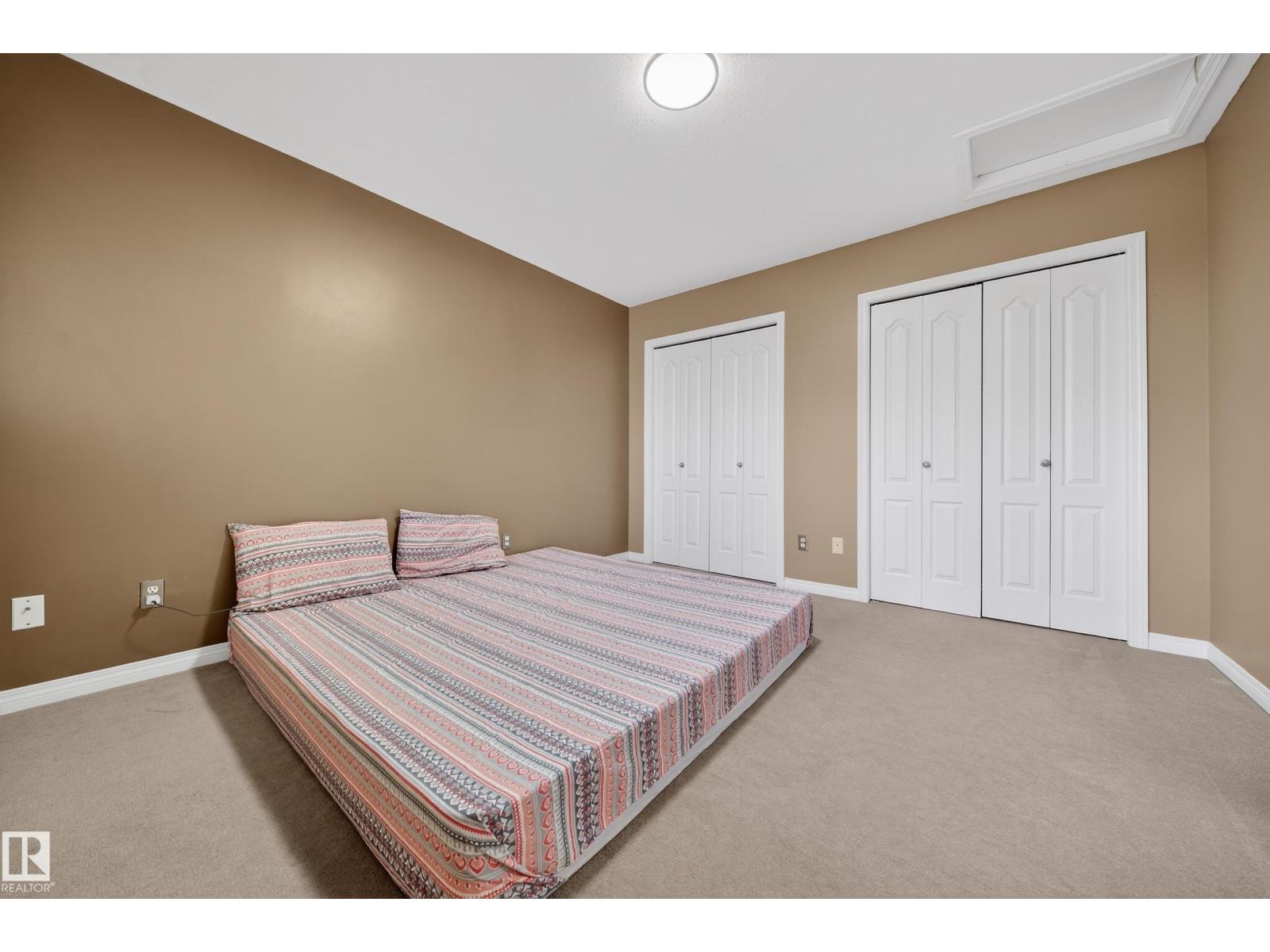 #80 2505 42 ST NW, Edmonton