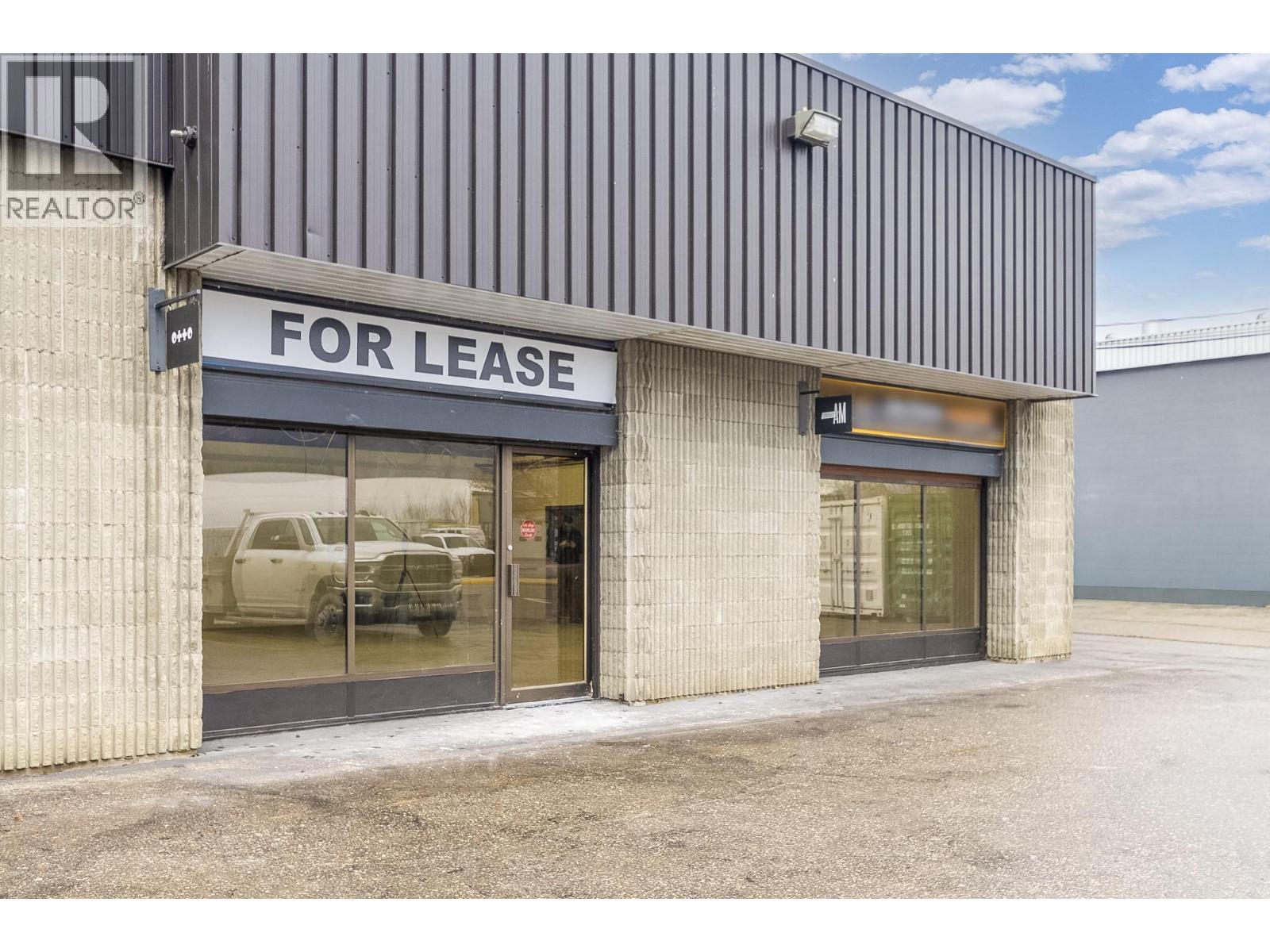 3 471 5 Street Southwest, Salmon Arm