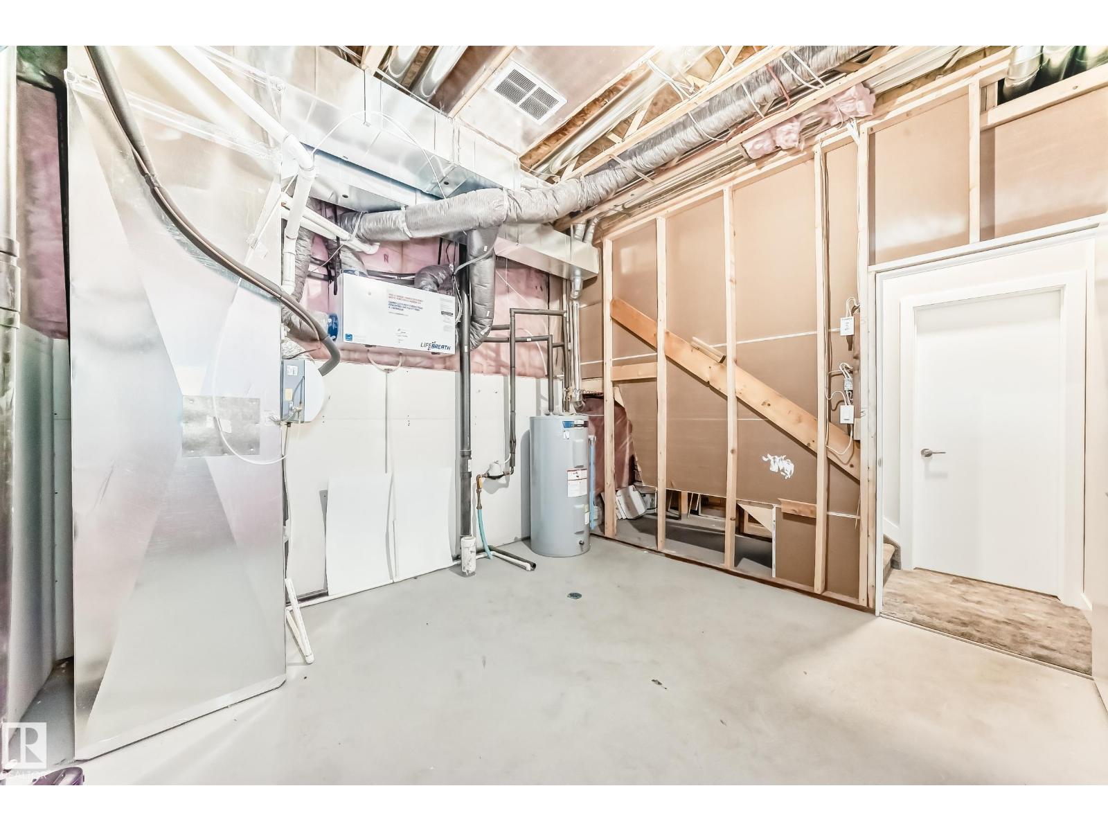 #69 50 EBONY BV, Sherwood Park