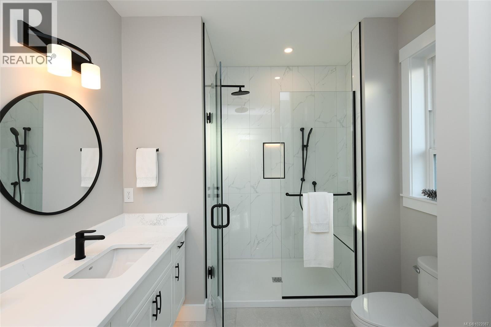 3392 Rhys Rd, Courtenay