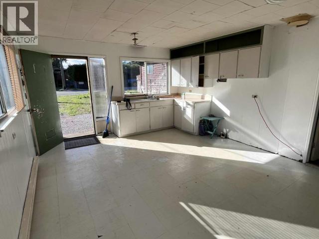 5334 COLEBORN STREET, Texada Island