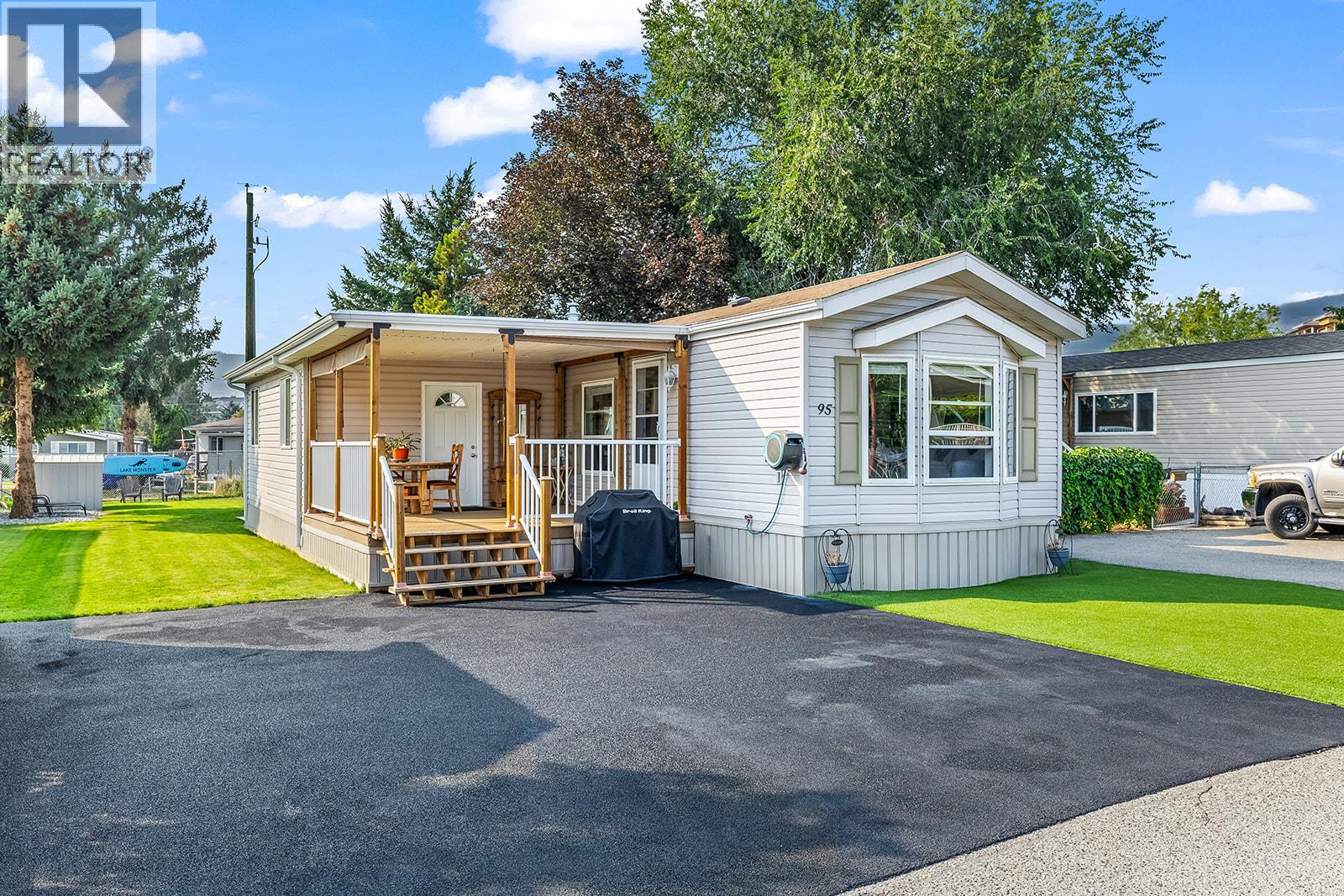 95 2005 Boucherie Road, Westbank