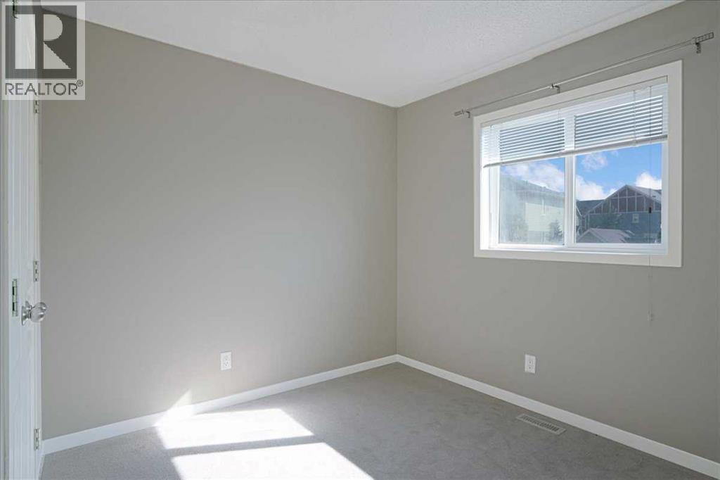 Single Family House for Sale in  Marquis Common SE Mahogany Calgary 