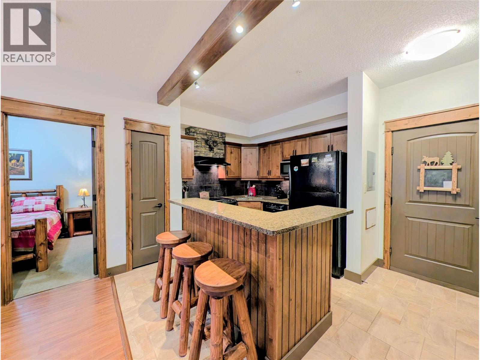 #2113 7495 COLUMBIA AVENUE - 10