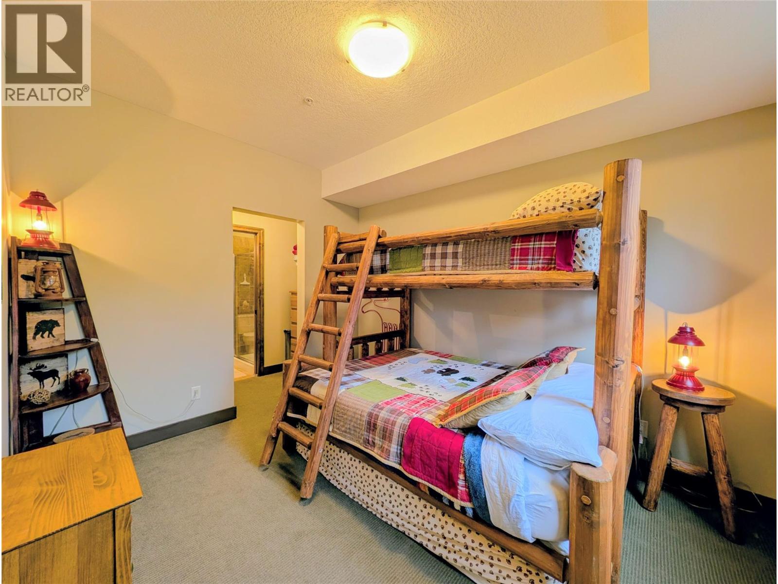 #2113 7495 COLUMBIA AVENUE - 16