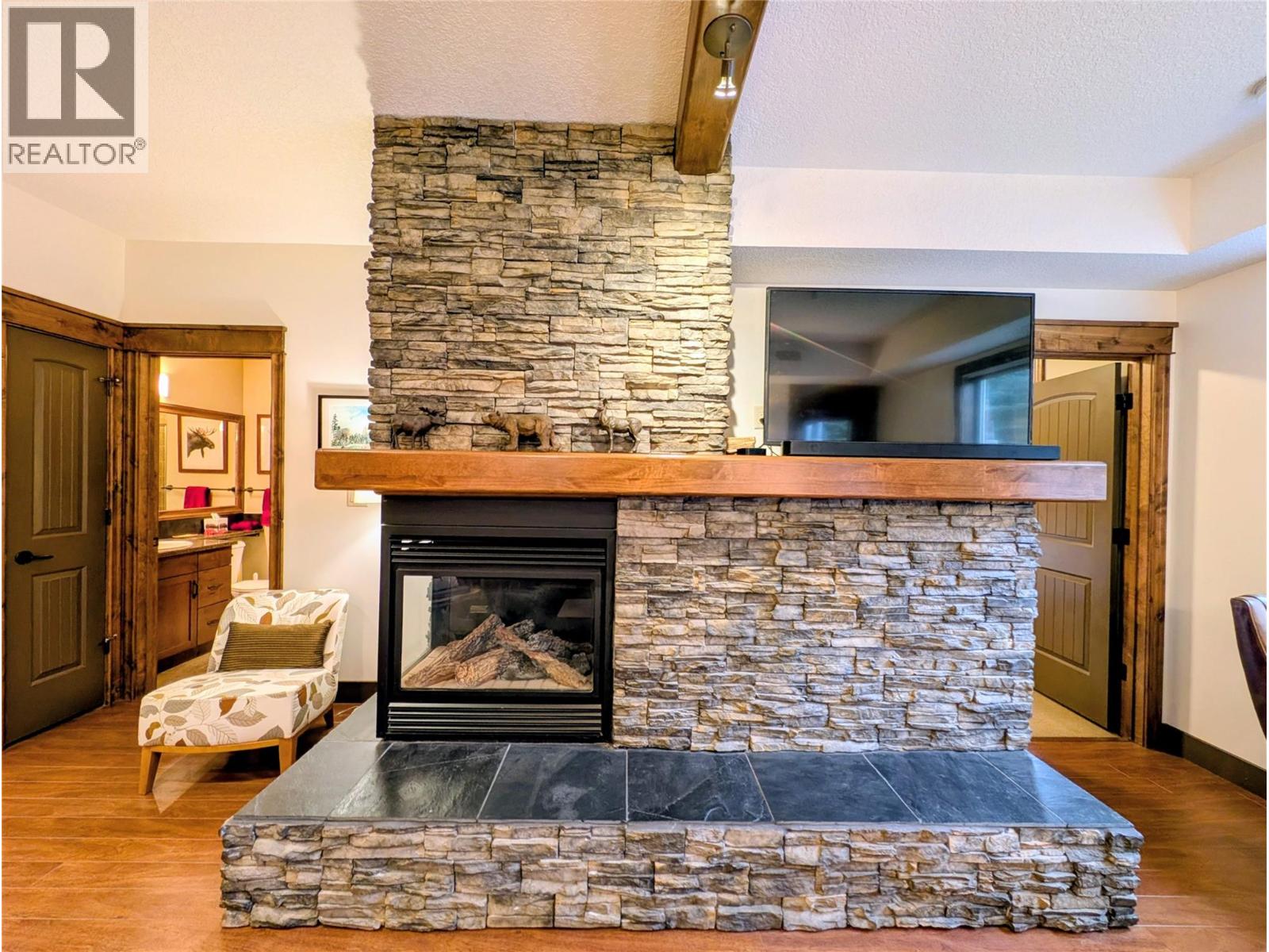 #2113 7495 COLUMBIA AVENUE - 7