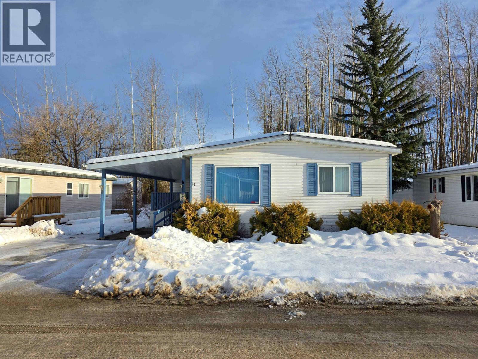 11 2121 BALSAM AVENUE, Quesnel