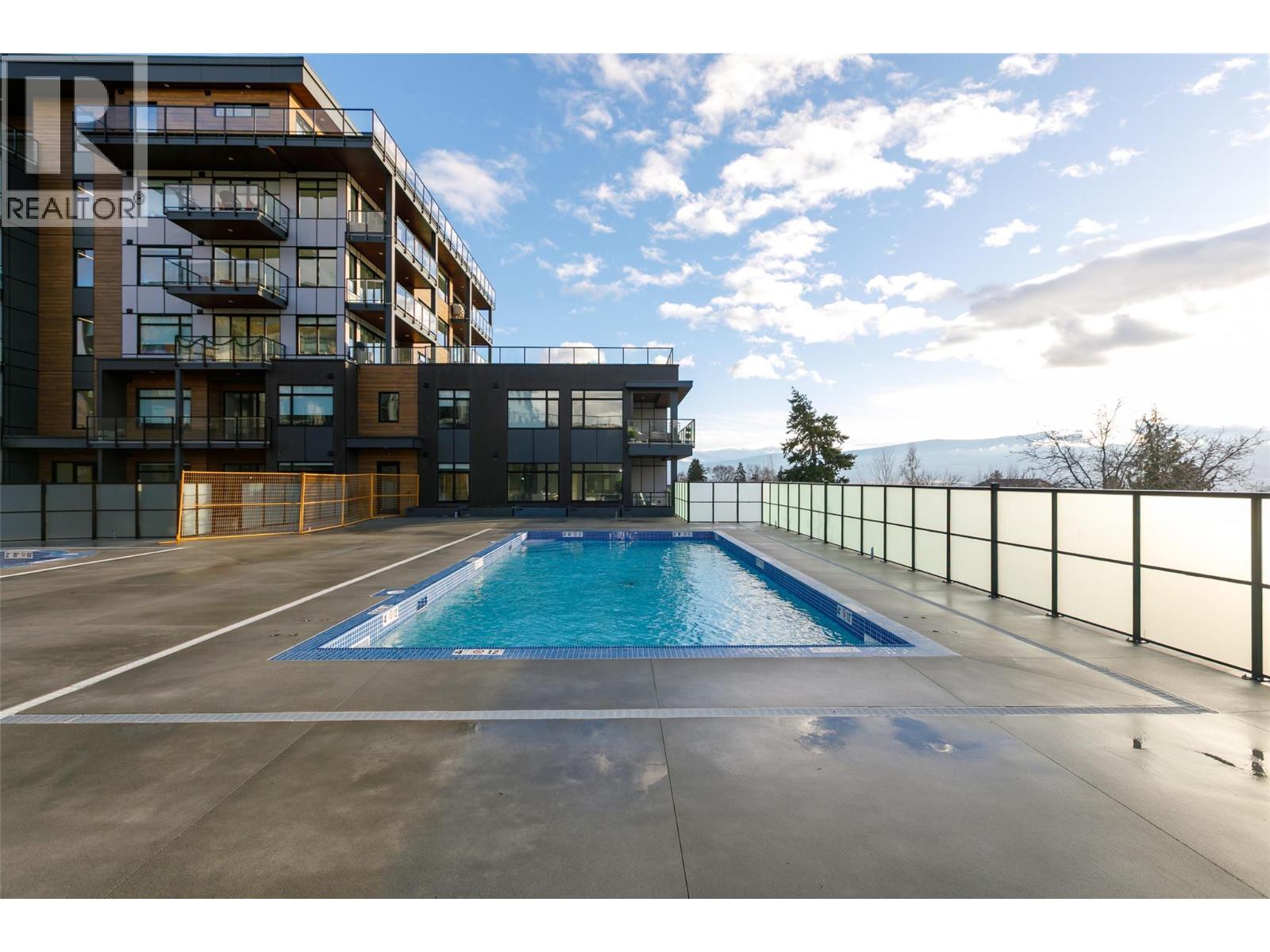 301 2760 Olalla Road, West Kelowna