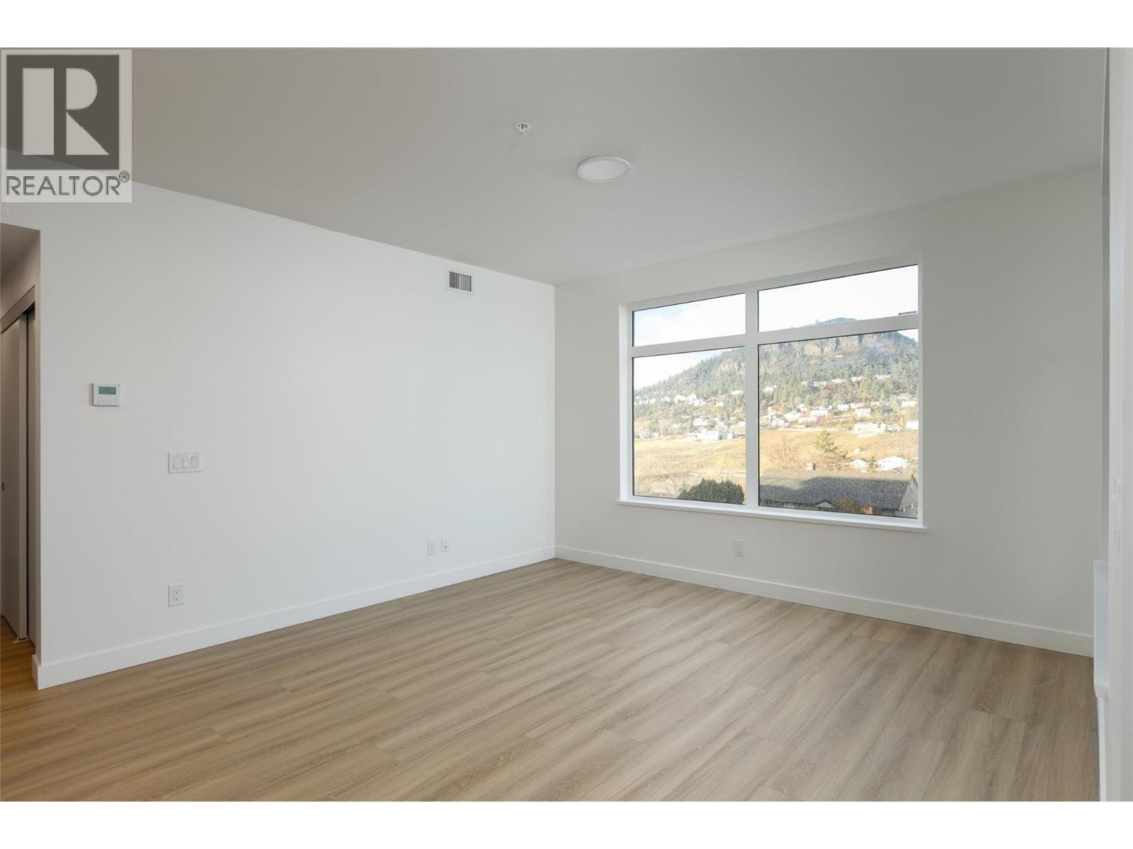 301 2760 Olalla Road, West Kelowna