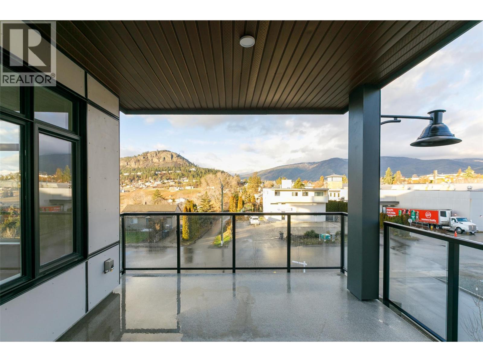 301 2760 Olalla Road, West Kelowna