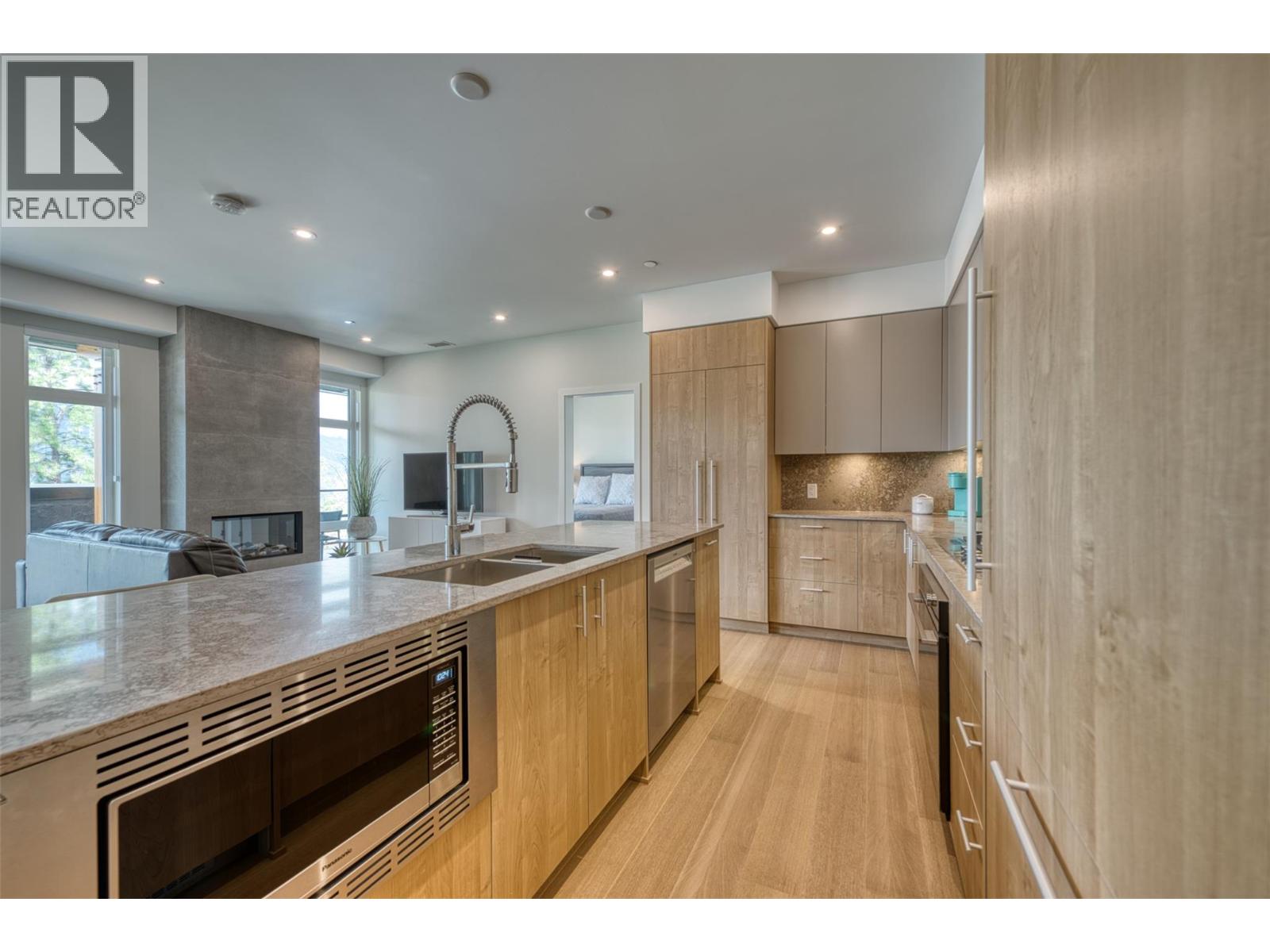 9652 Benchland Drive Unit# 306, Lake Country