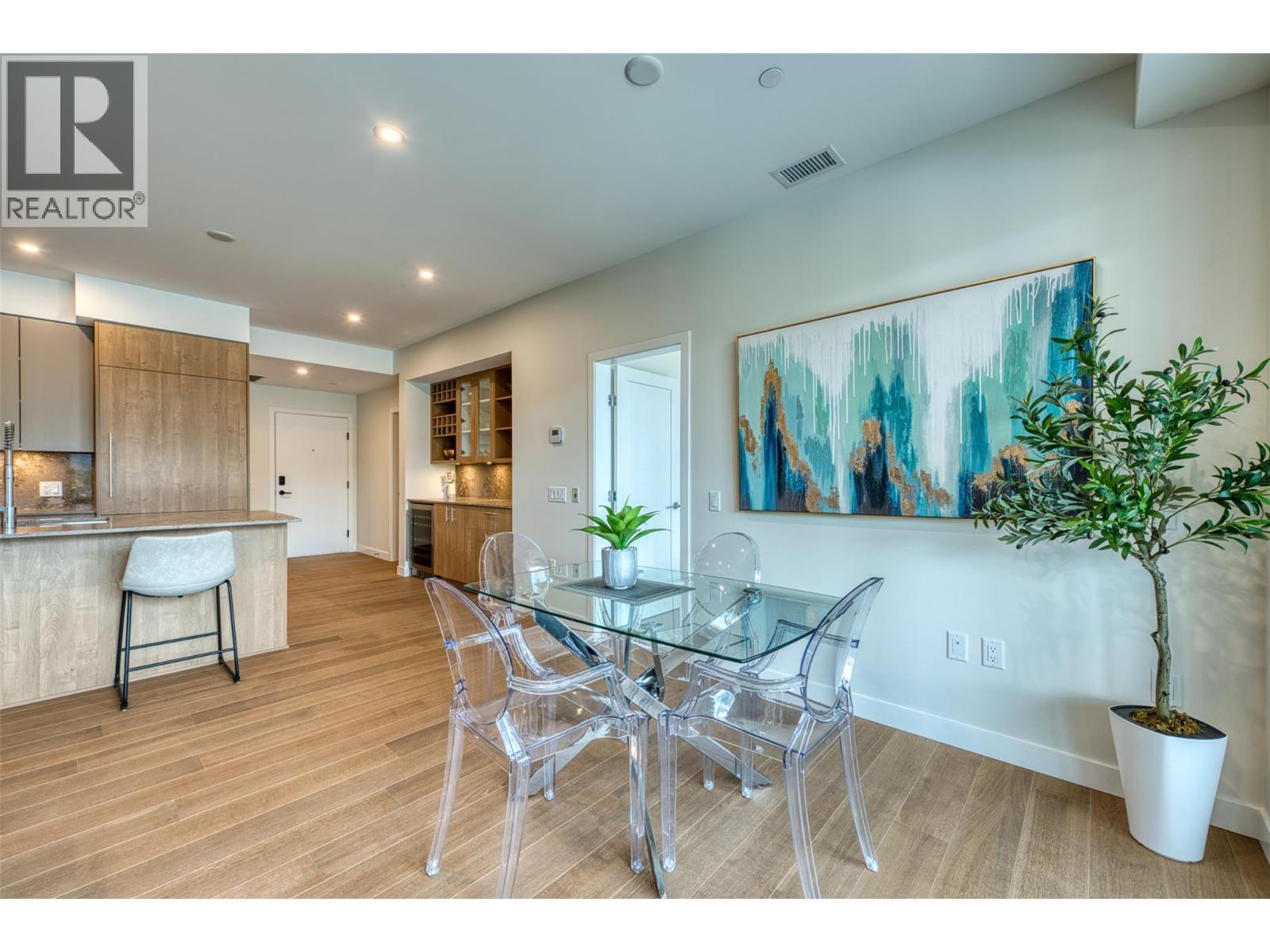 9652 Benchland Drive Unit# 306, Lake Country