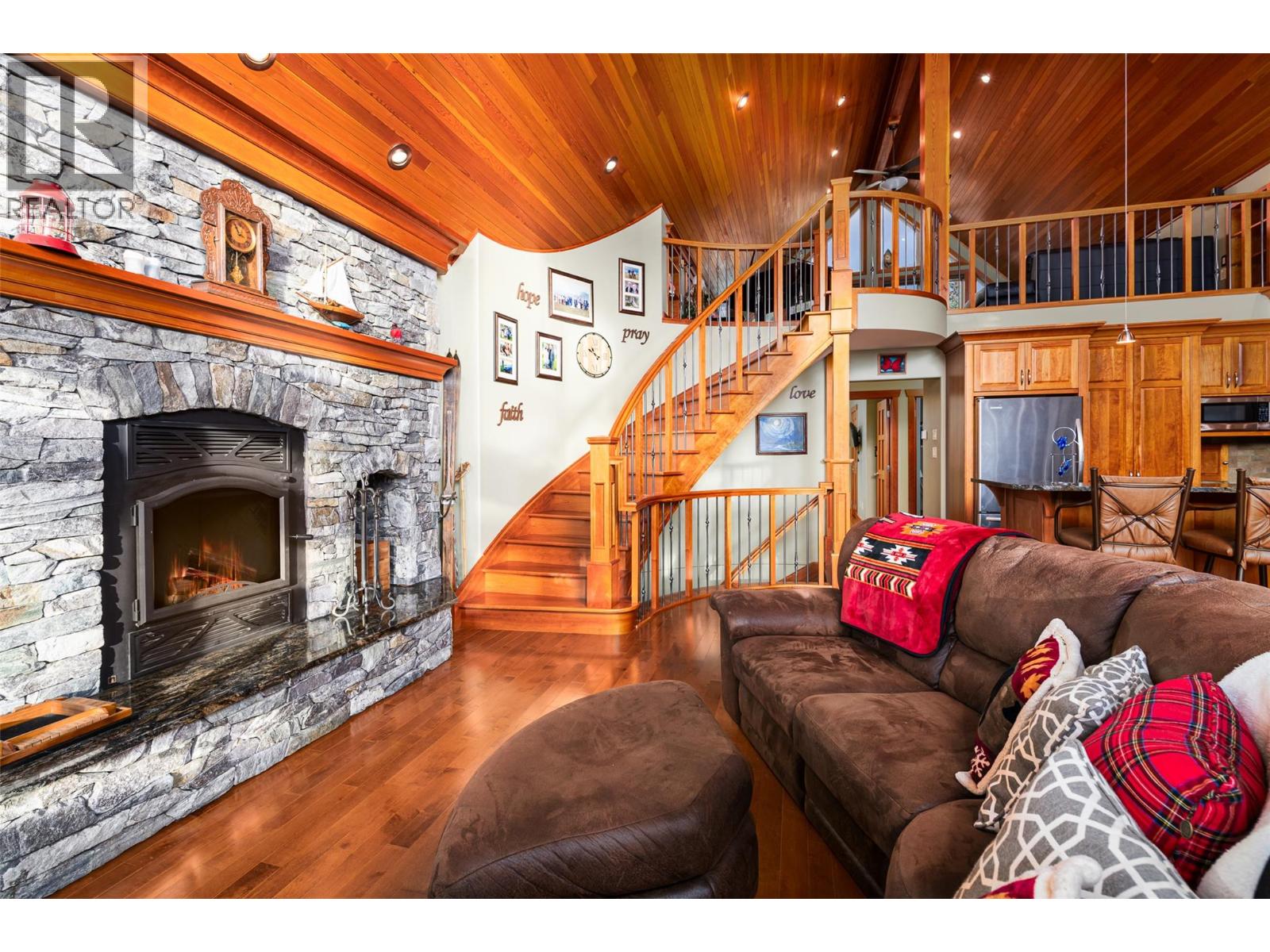 13516 Lakeshore Drive, Boswell