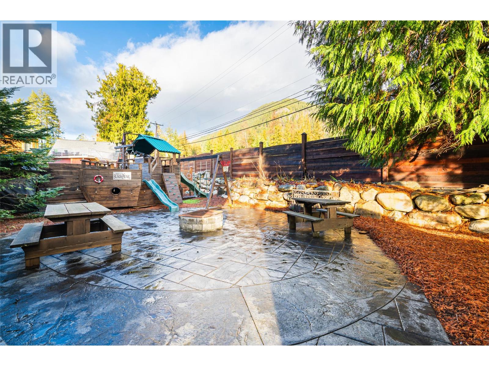 13516 Lakeshore Drive, Boswell