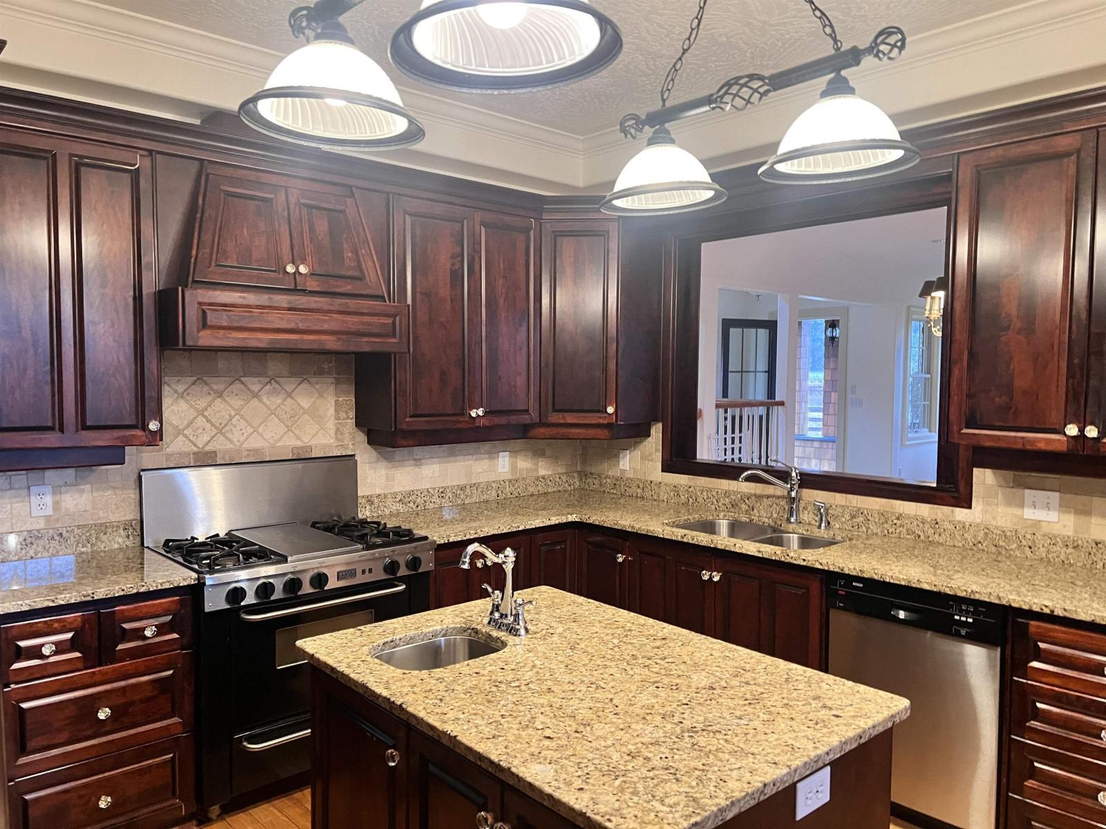 346xx FERNDALE AVENUE, Mission