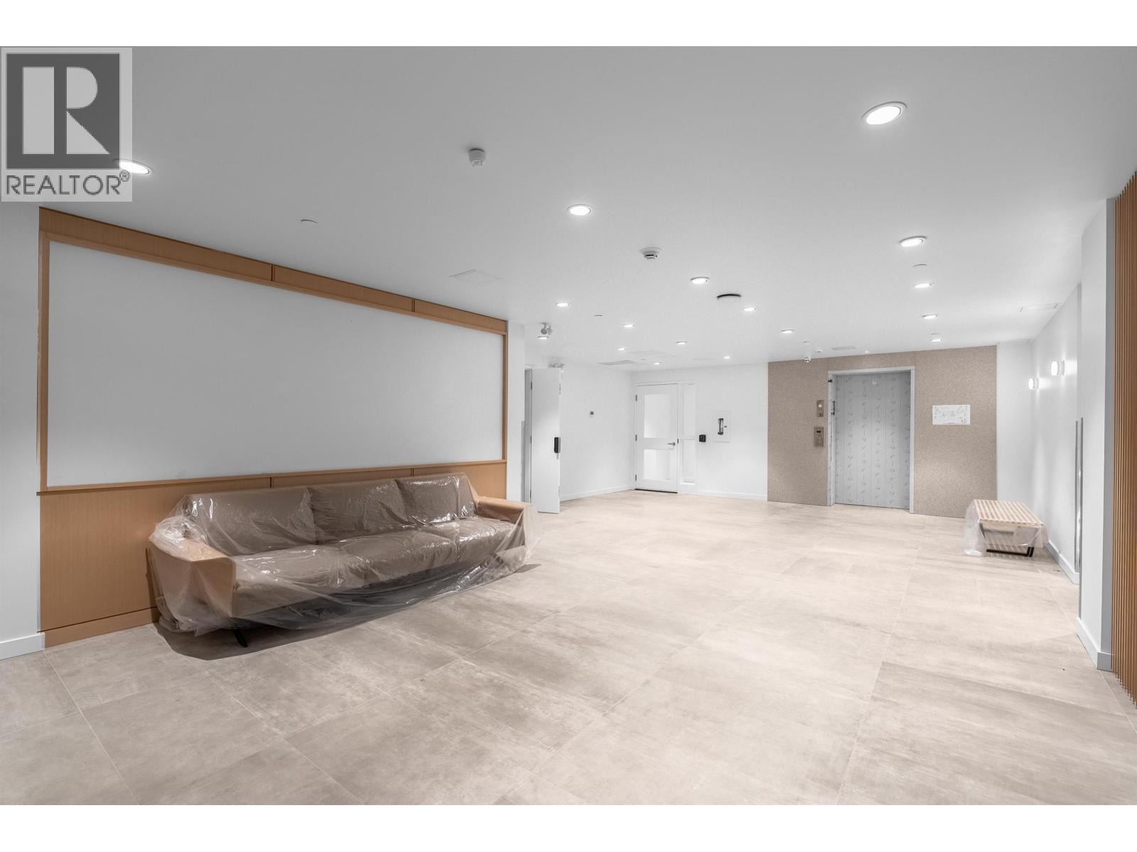 609 1504 SCOTT CRESCENT, Squamish