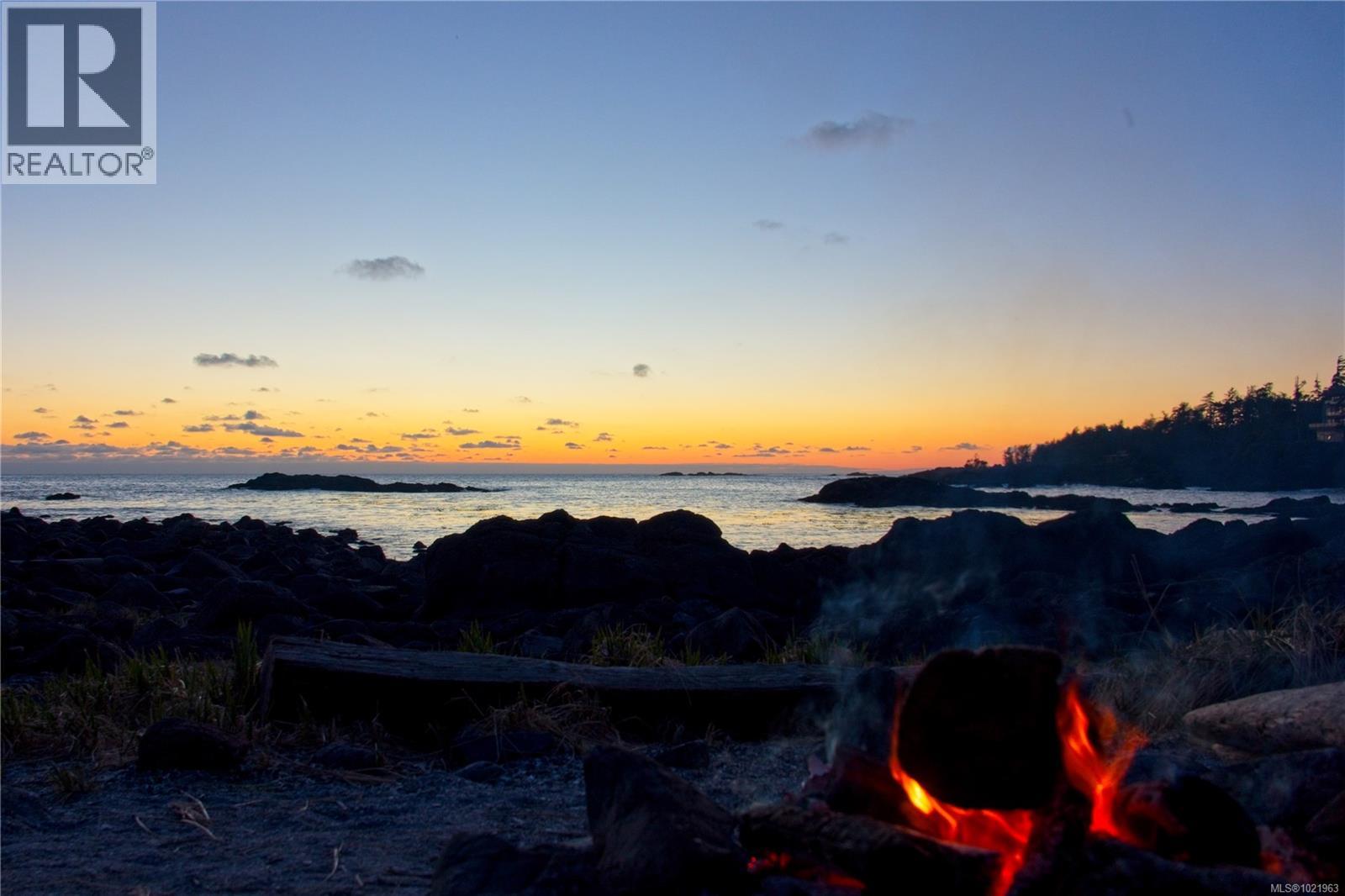 1202 596 Marine Dr, Ucluelet