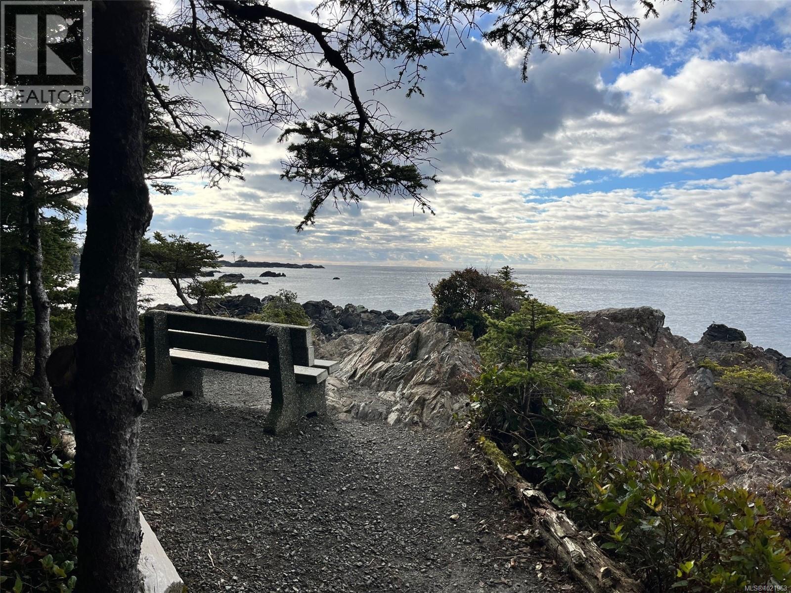 1202 596 Marine Dr, Ucluelet