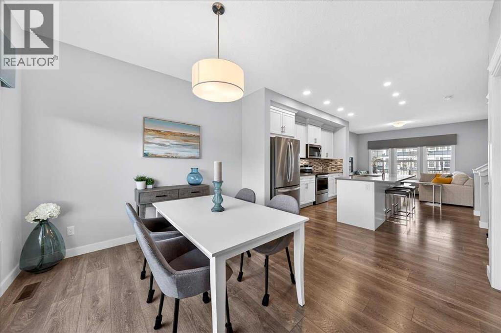 Single Family House for Sale in  Evanston Hill NW Evanston Calgary 