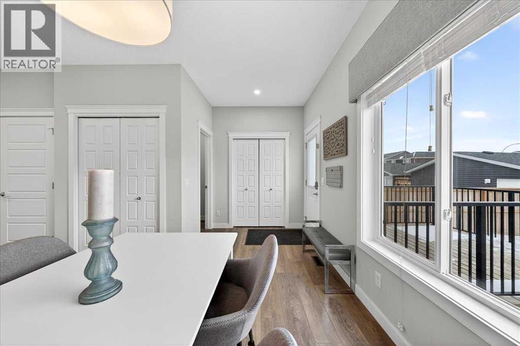 Single Family House for Sale in  Evanston Hill NW Evanston Calgary 