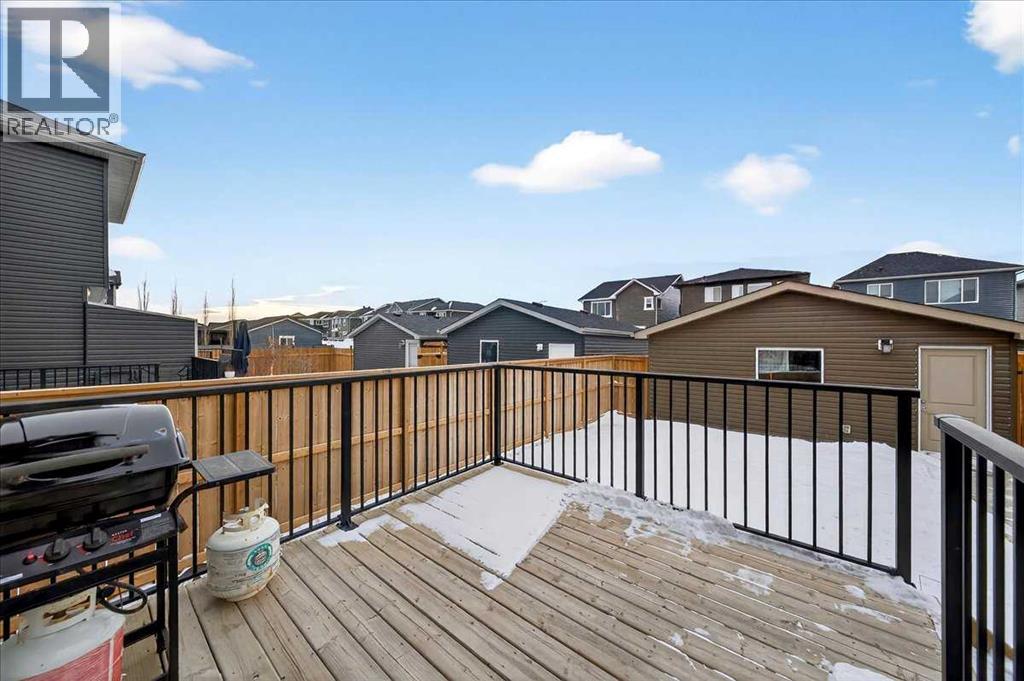Single Family House for Sale in  Evanston Hill NW Evanston Calgary 