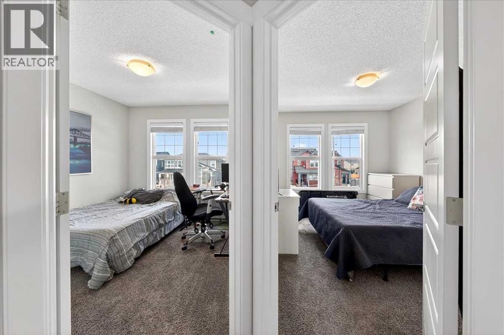 Single Family House for Sale in  Evanston Hill NW Evanston Calgary 