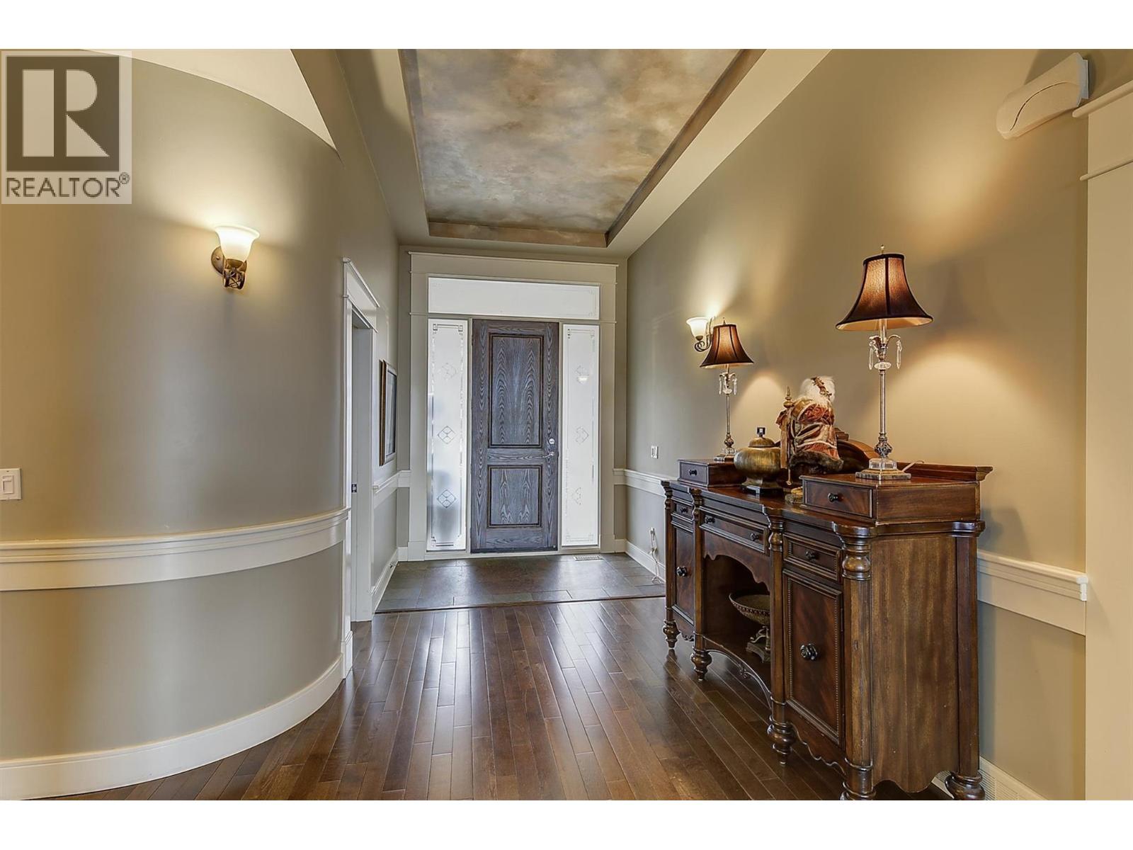  679 Devonian Avenue, Kelowna