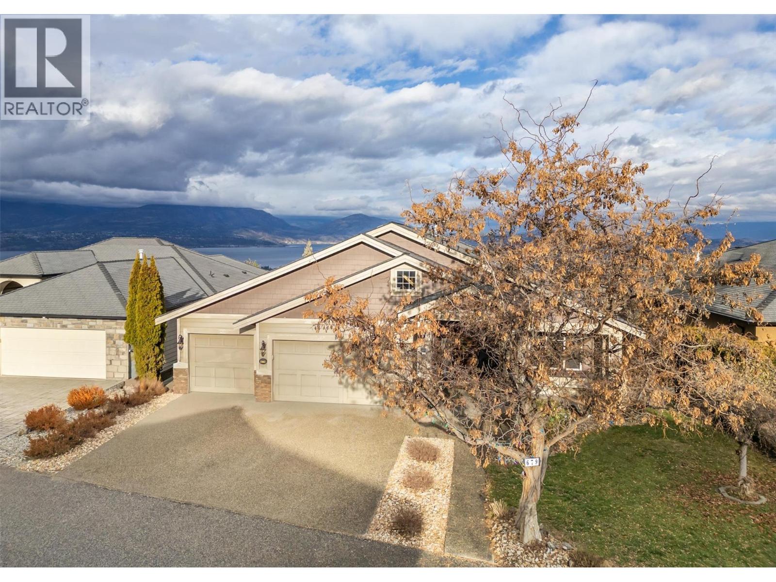  679 Devonian Avenue, Kelowna