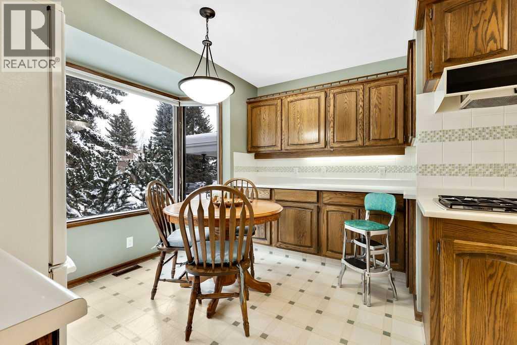 Single Family House Bungalow for Sale in  Chancellor Way NW Cambrian Heights Calgary 