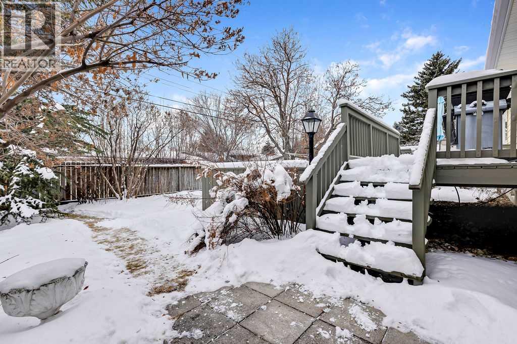 Single Family House Bungalow for Sale in  Chancellor Way NW Cambrian Heights Calgary 