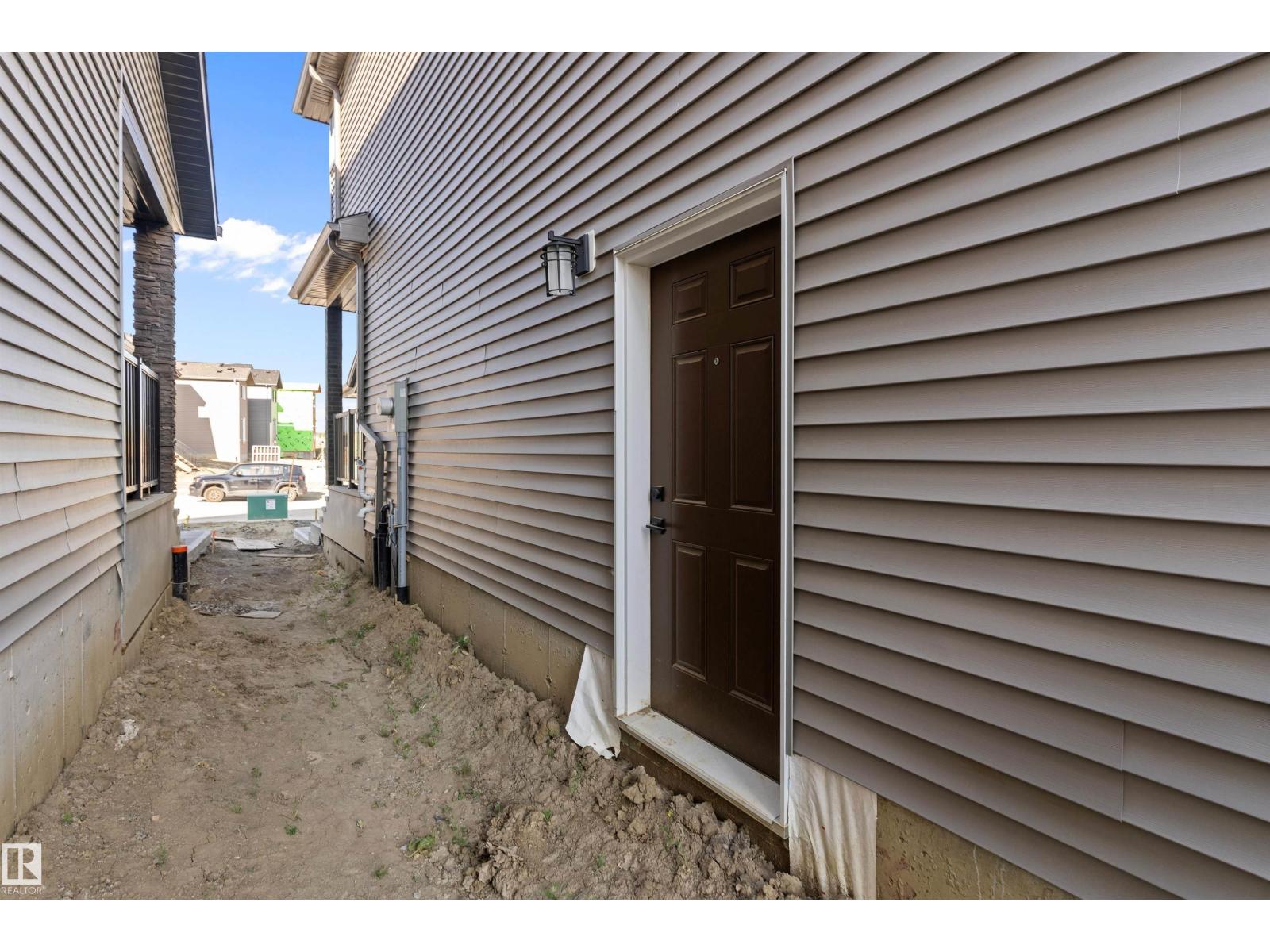 4511 Warbler Loop NW, Edmonton