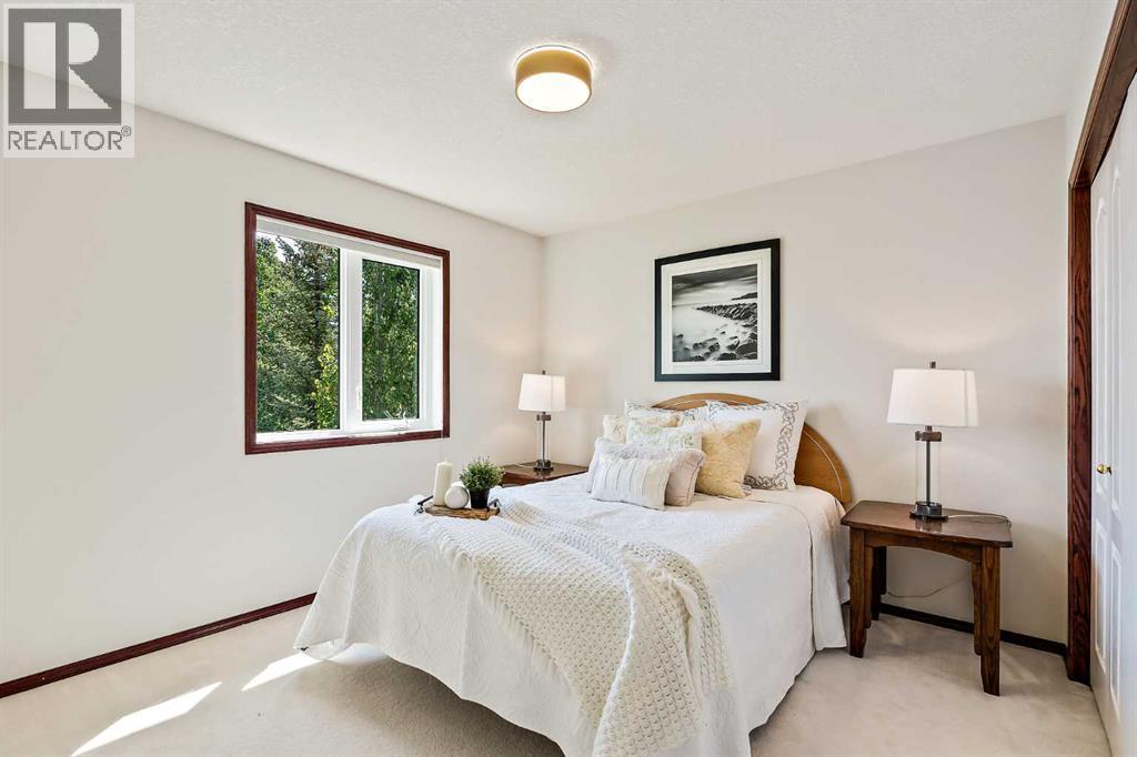 Single Family House for Sale in  Hamptons Boulevard NW Hamptons Calgary 