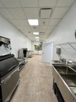 7 660 Sterling Lyon Parkway, Winnipeg, MB R3P1E9 Photo 12