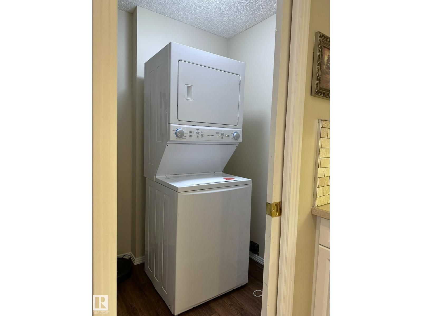 #315 9730 174 ST NW, Edmonton