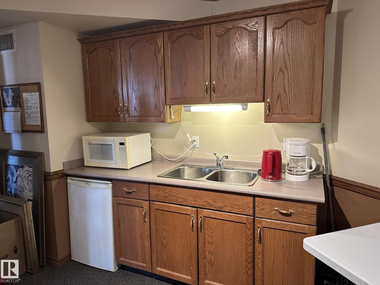 #315 9730 174 ST NW, Edmonton