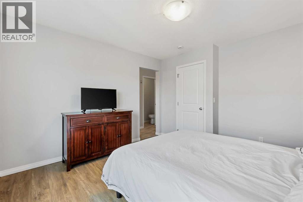 Single Family House for Sale in  Legacy Glen Row SE Legacy Calgary 