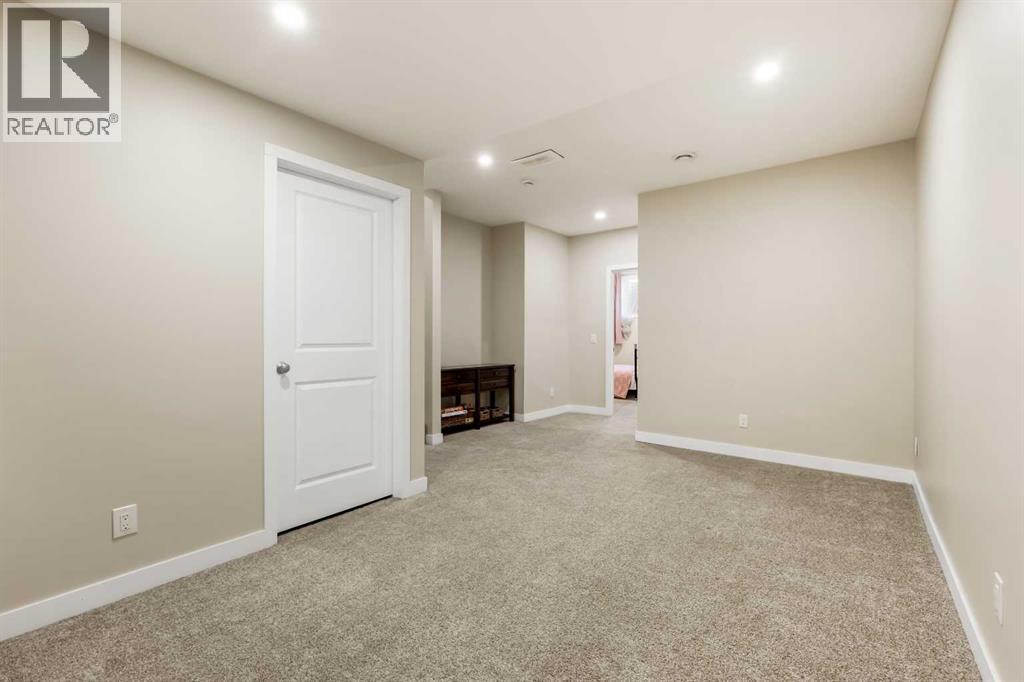 Single Family House for Sale in  Legacy Glen Row SE Legacy Calgary 