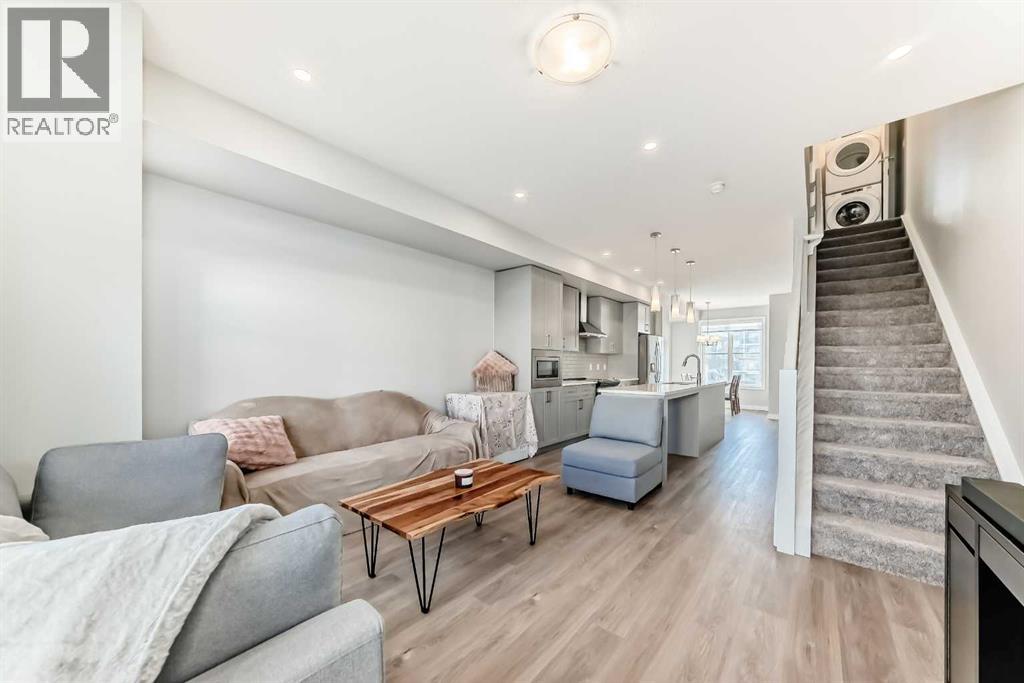 Single Family House for Sale in  Sage Hill Grove NW Sage Hill Calgary 