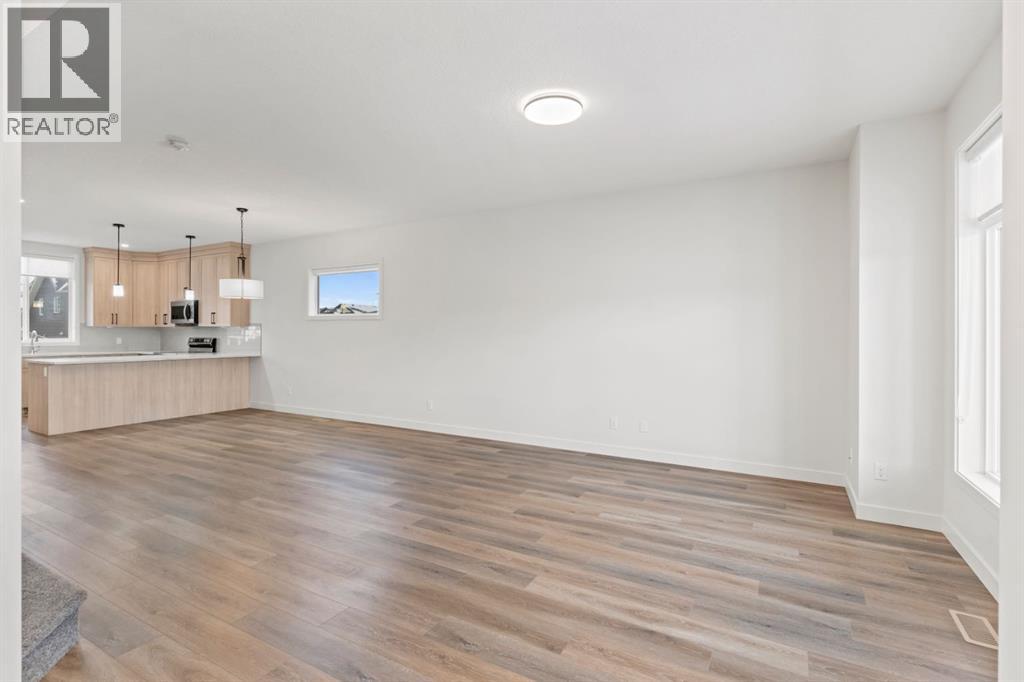 128 Fireside Way, Cochrane