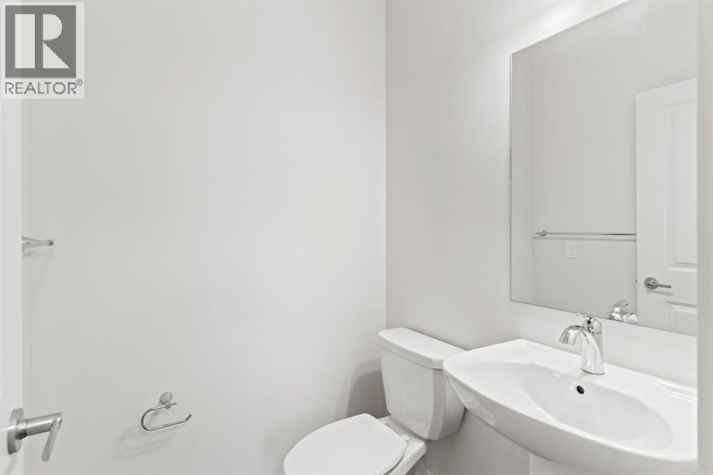 128 Fireside Way, Cochrane